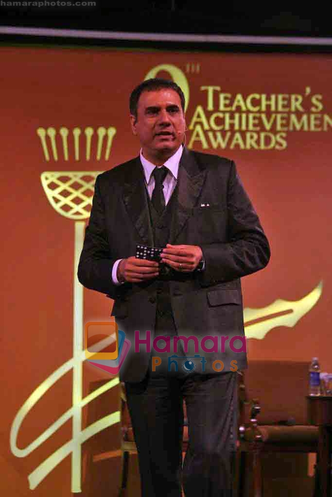 Boman Irani at Teacher's Awards in Taj Land's End on 7th Nov 2009 