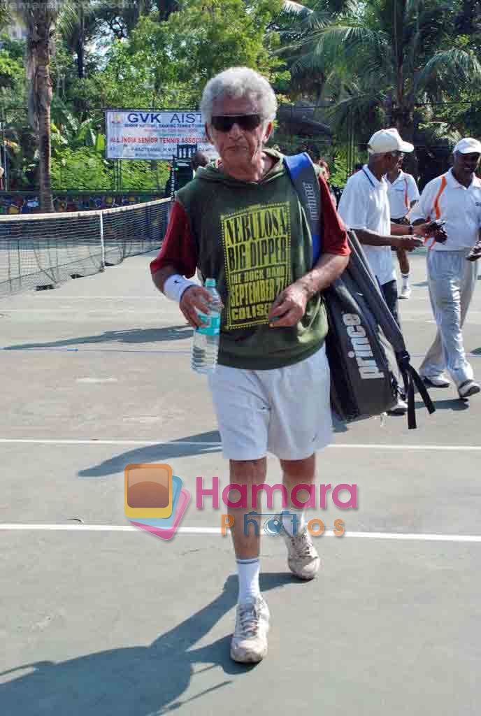 Naseeruddin Shah at GVK all Indian senior tennis event in  Andheri on 8th Nov 2009