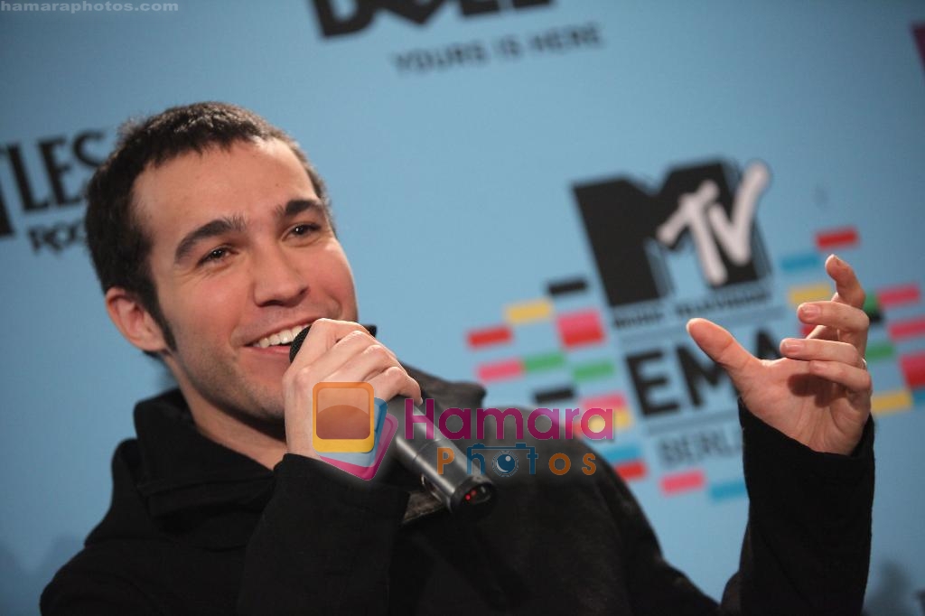 at MTV European music awards in Berlin's Brandenburg Gate on November 5 2009 