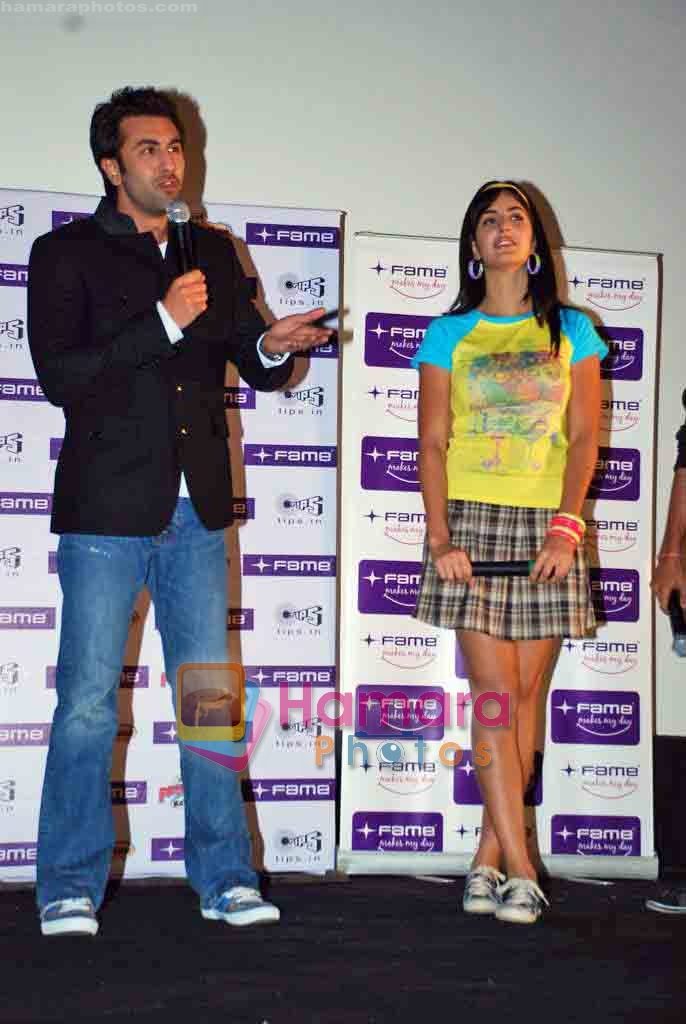 Katrina Kaif, Ranbir Kapoor at Fame, Malad on 8th Nov 2009 