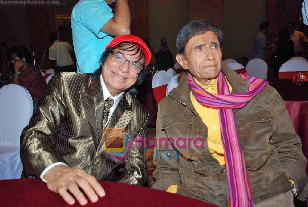 Dev Anand, Jagdeep at Entertainment Society of Goa's launch of T20 of Indian Cinema in J W Marriott on 10th Nov 2009 