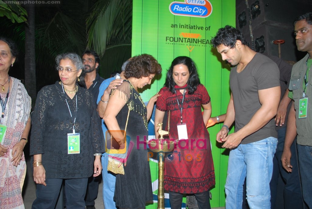 John Abraham inaugurates Bandra Festival  in Bandra, Mumbai on 14th Nov 2009 
