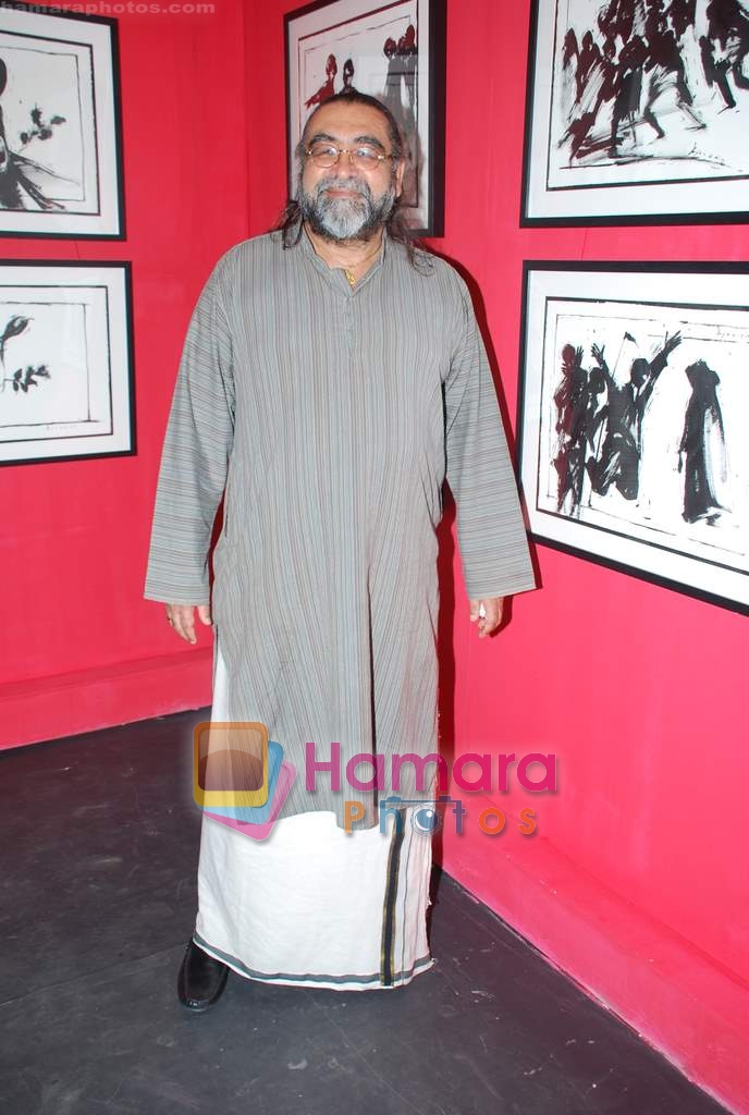 at Charcoal Paintings exhibition by Ajay De in Mumbai on 16th Nov 2009