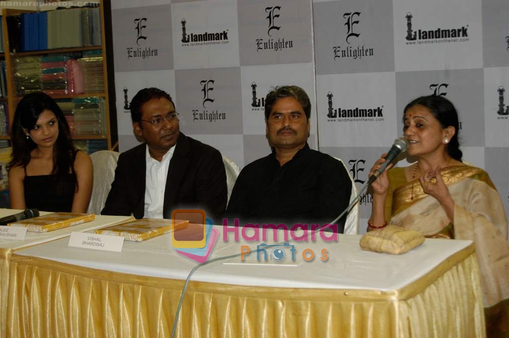 Vishal Bharadwaj at Frozen film DVD launch in Landmark on 19th Nov 2009 