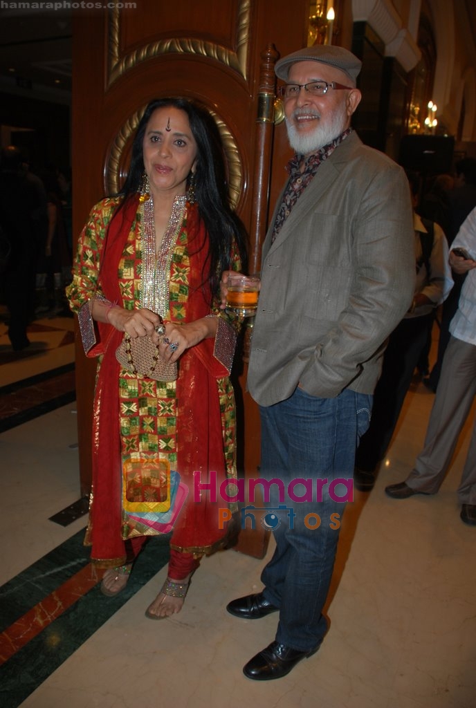 Ila Arun at the launch of Om Puri's biography titled Unlikely Hero in ITC Grand Central, Mumbai on 23rd Nov 2009 