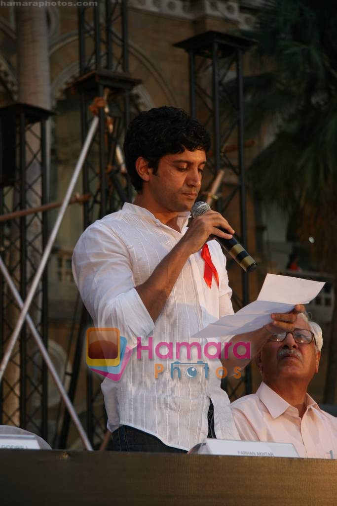 Farhan Akhtar on World AIDS Day in Mumbai on 30th Nov 2009 