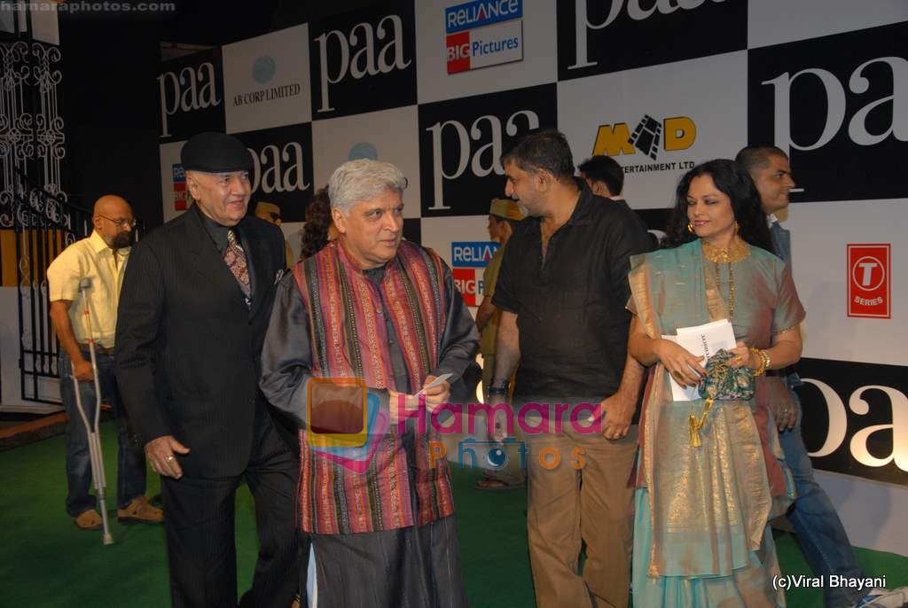 Prem Chopra at Paa premiere in Mumbai on 3rd Dec 2009 