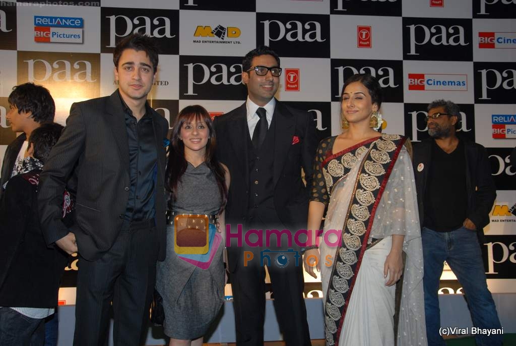 Abhishek Bachchan, Vidya Balan, Imran Khan, Avantika Malik at Paa premiere in Mumbai on 3rd Dec 2009 