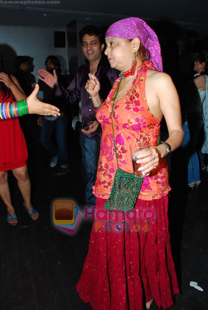 Rita Bhaduri at Tony and Deeya Singh's bash for serial Choti Bahu in D Ultimate Club on 4th Dec 2009 