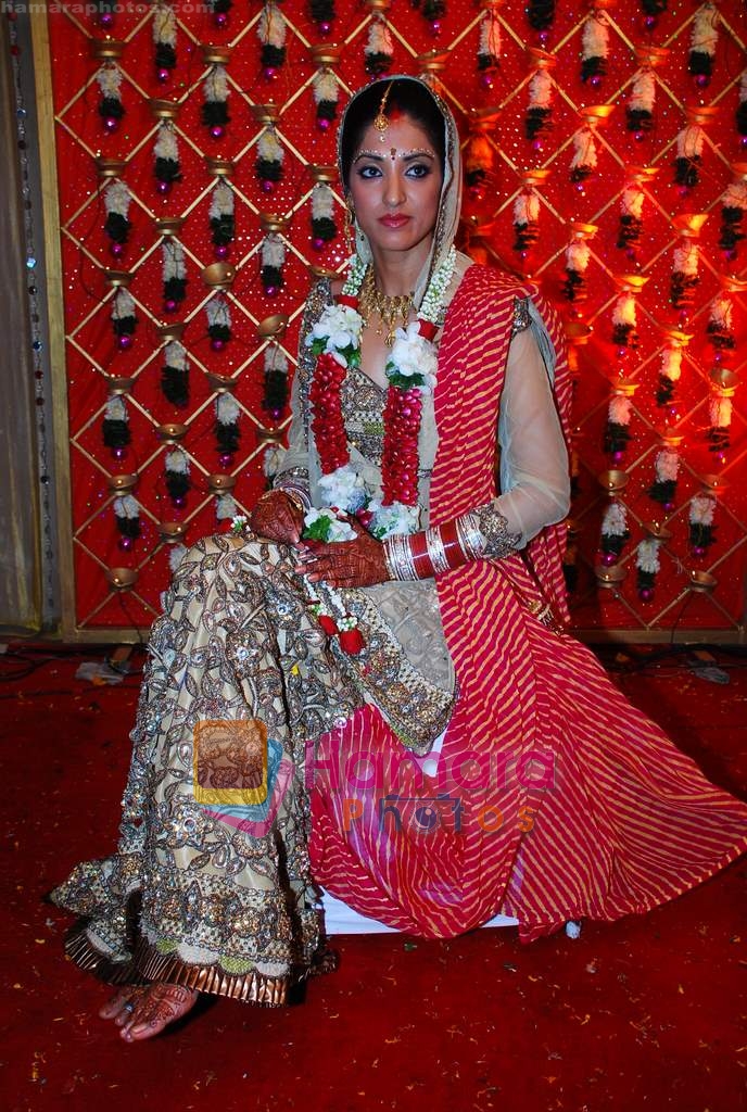 Sandip Soparkar weds Jesse Randhawa in Isckon on 12th Dec 2009 