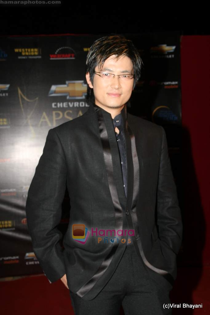 Chang at the Red Carpet of Apsara Awards in Chitrakot Grounds on 8th Jan 2010 