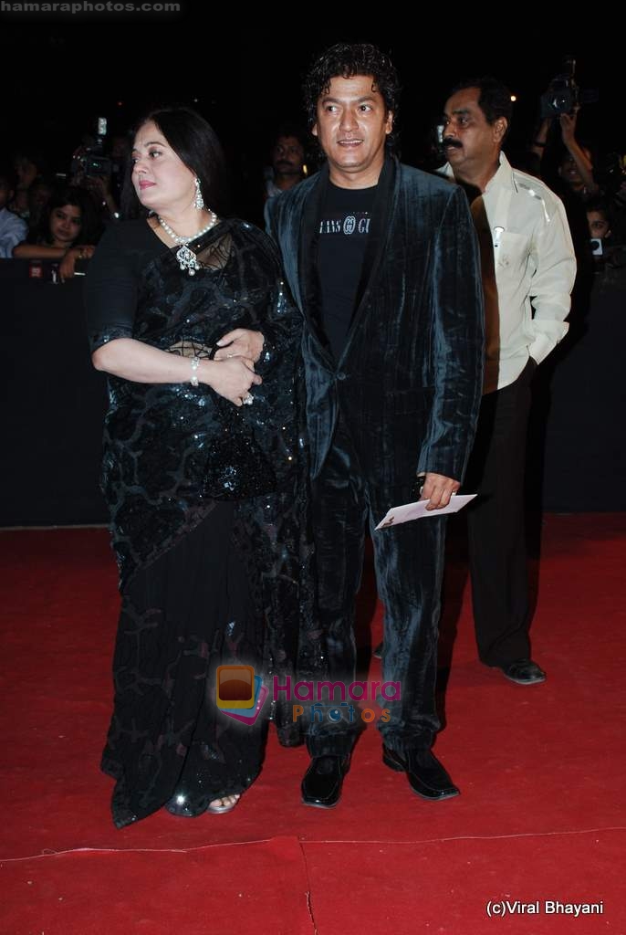 Aadesh Shrivastav at Star Screen Awards red carpet on 9th Jan 2010