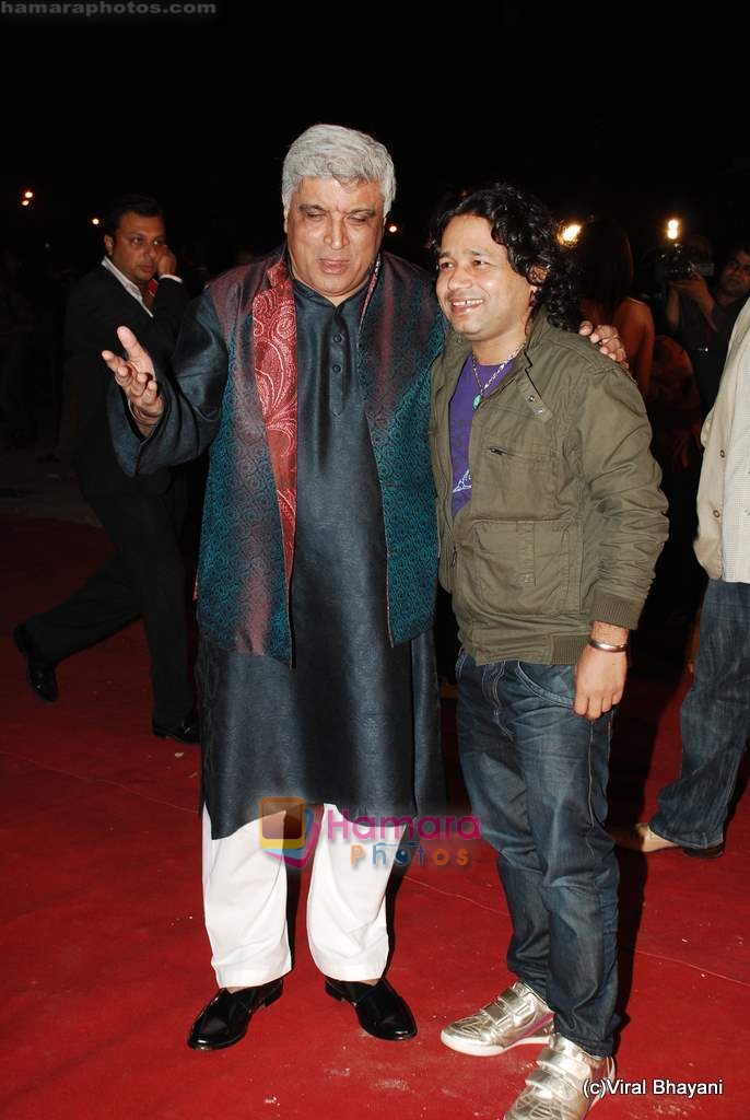 Kailash Kher at Star Screen Awards red carpet on 9th Jan 2010 