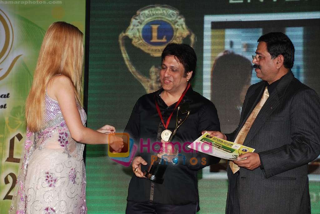 Govinda, Claudia Ciesla at Lions Gold Awards in Bhaidas Hall on 14th Jan 2010 
