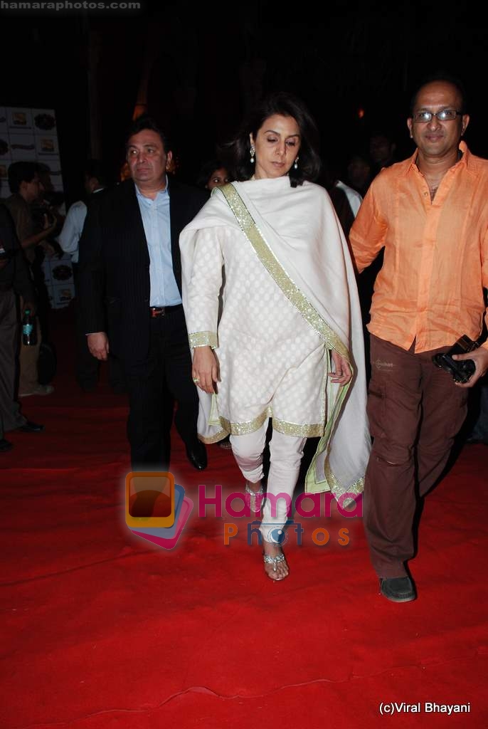 Rishi Kapoor at Stardust Awards on 17th Jan 2010 