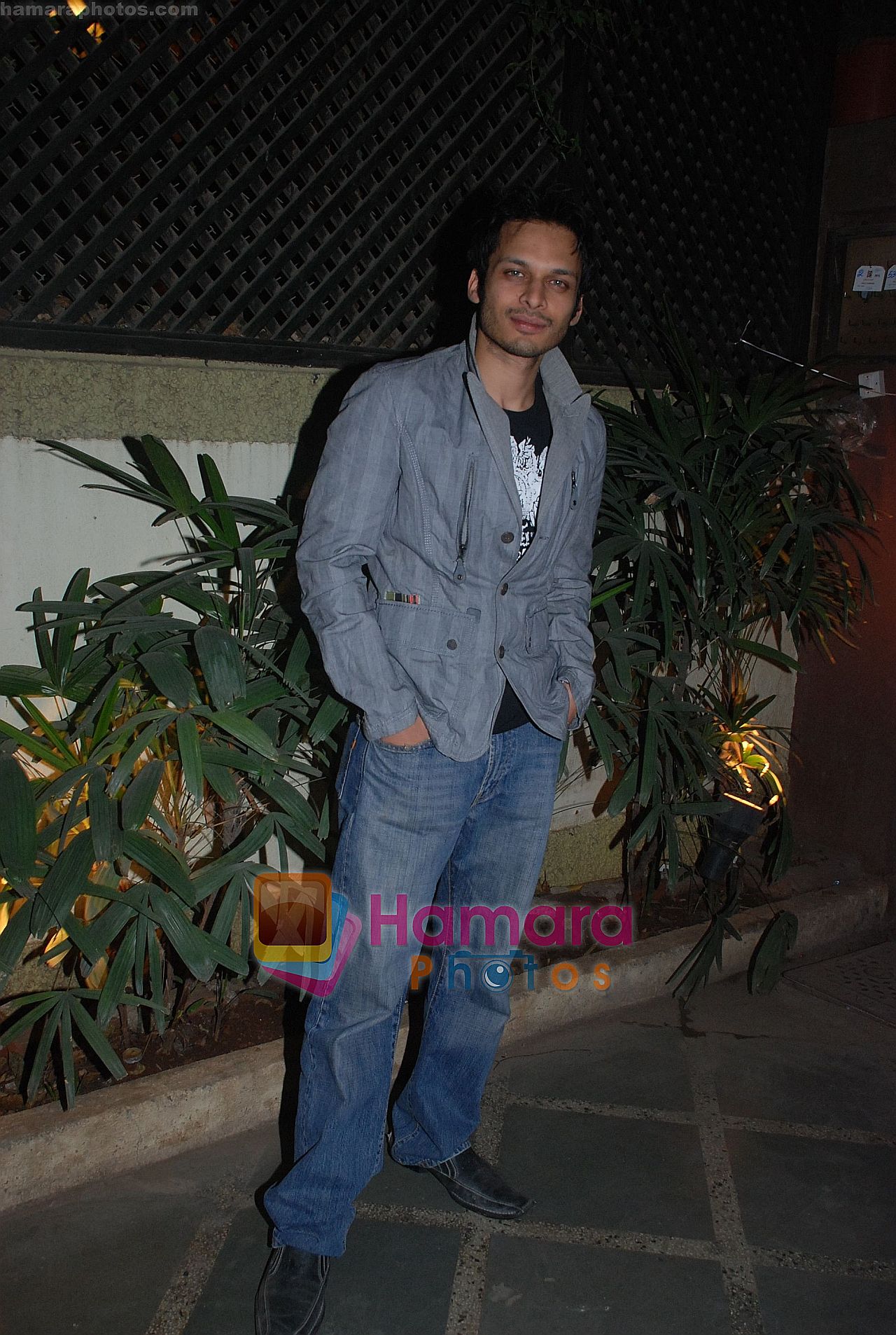 Akshay kapoor at Rahul Aggarwal's Birthday Bash in Penne on 15th Jan 2010