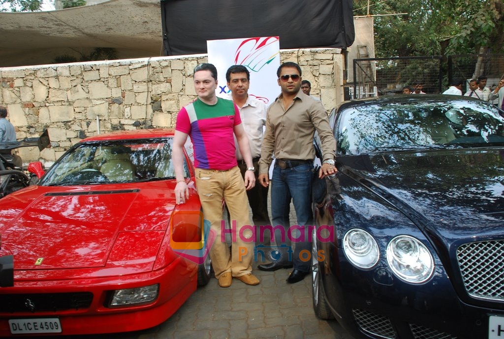 Gautam Singhania announces Parx Supercar show in Olive Mahalaxmi on 27th Jan 2010 