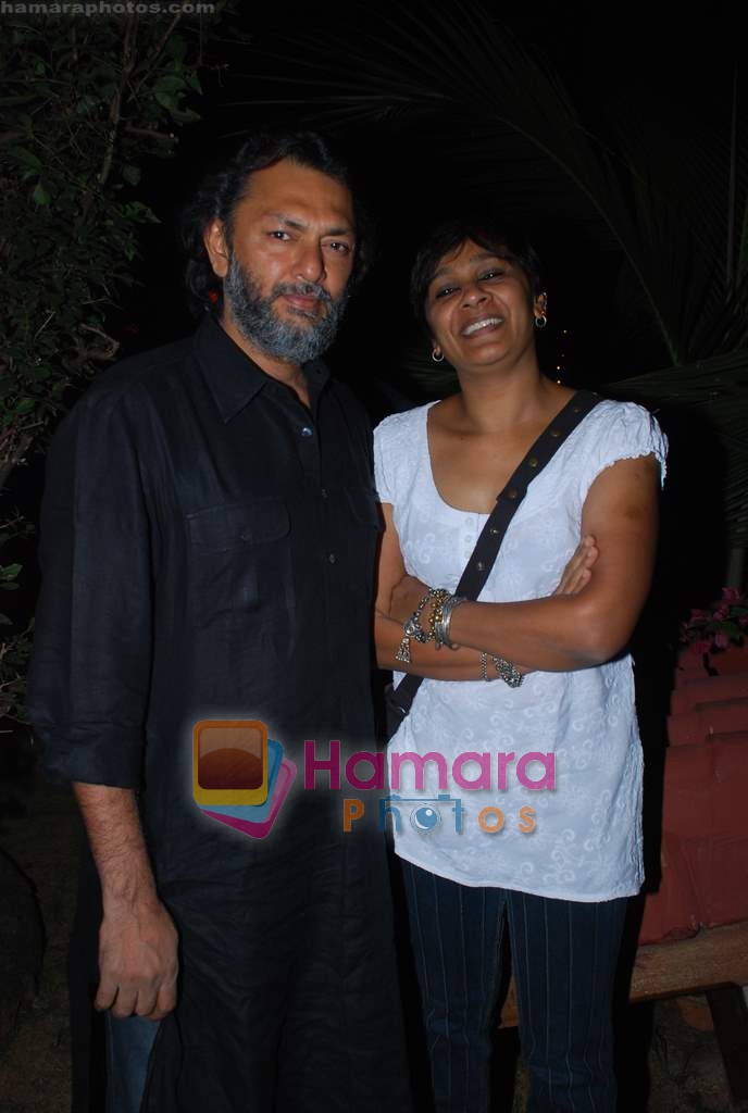 Rakeysh Omprakash Mehra at Shreyas Talpade's birthday bash in Kino's Cottage on 27th Jan 2010 