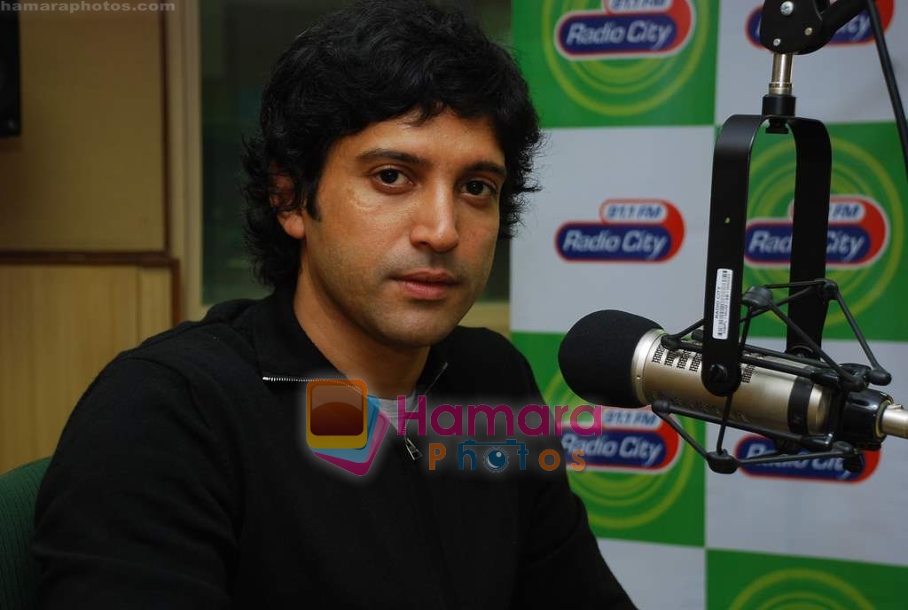 Farhan Akhtar at Radio City studio in Bandra on 28th Jan 2010 