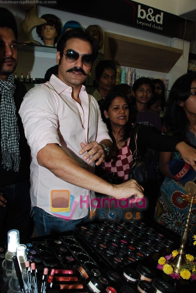 Arbaaz Khan at the launch of  Bharat N Dorris store in Bandra, Mumbai on 30th Jan 2010 