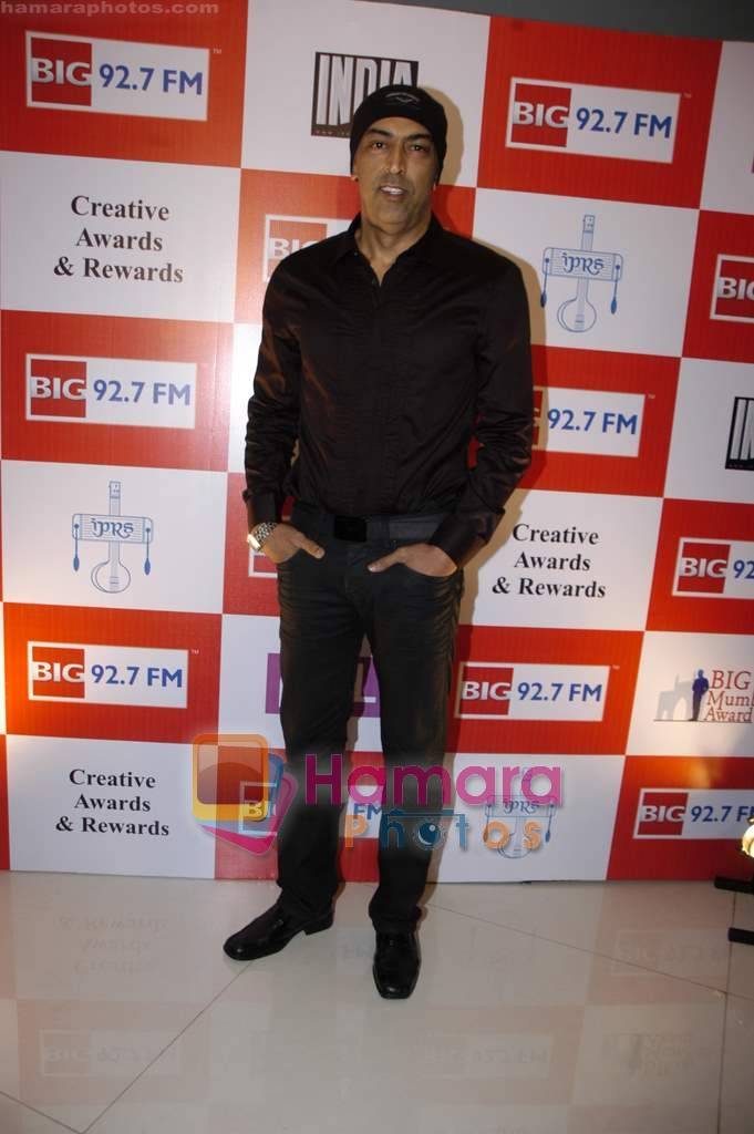 Vindu Dara Singh at Big Mumbaikar Awards in Andheri on 4th Feb 2010 
