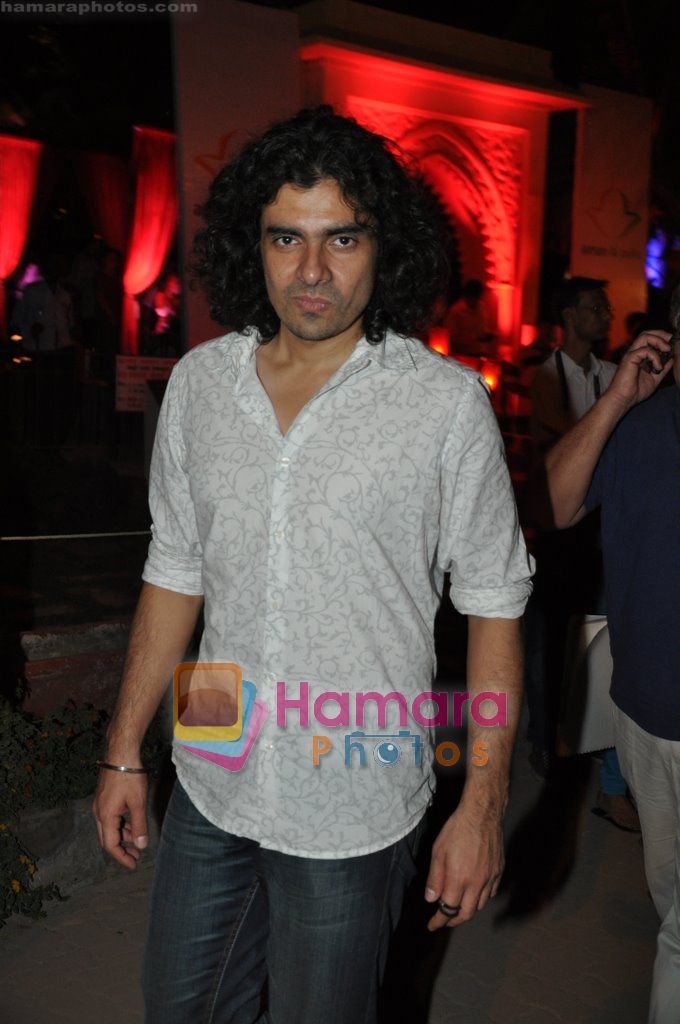 Imtiaz Ali at Indo-Pak Aman Ki Aasha event in Bandra, Mumbai on 9th Feb 2010 
