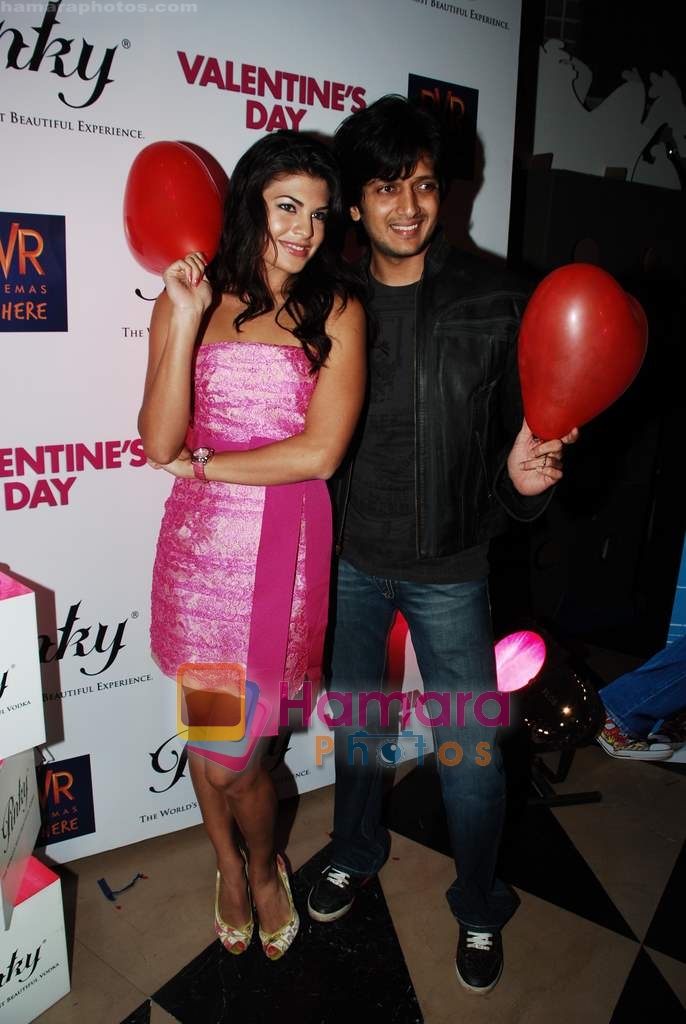 Ritesh Deshmukh, Jacqueline Fernandez at Valentine Day premiere with promotion of film Jaane Kahan Se Aayi Hai in PVR, Juhu on 11th Feb 2010 