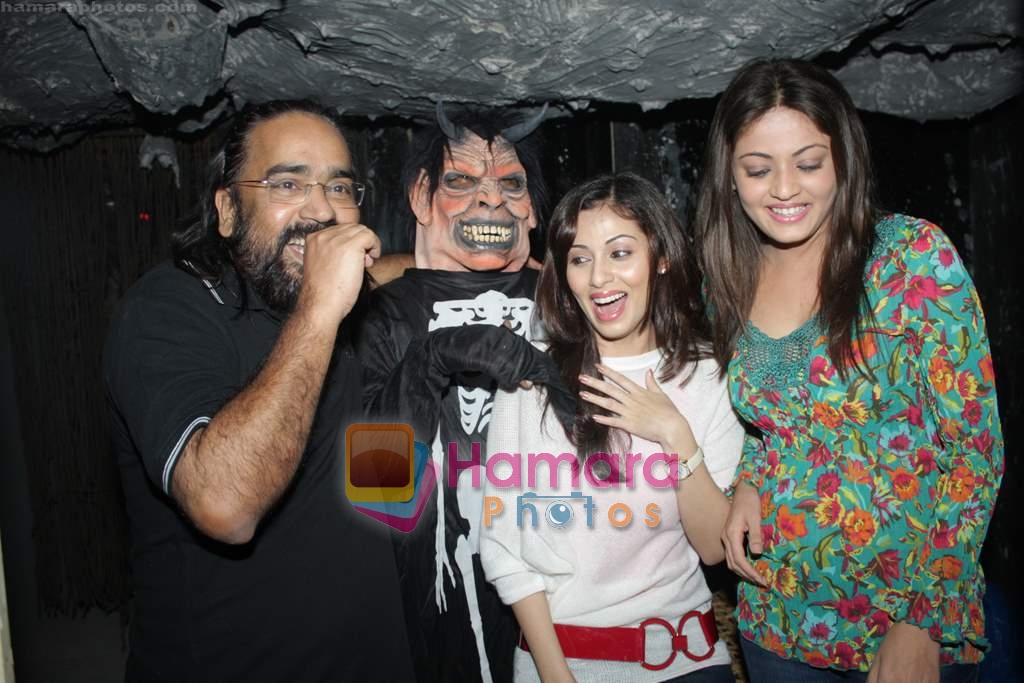 Sada, Sneha Ullal at the launch of Satish Reeddy's at House of Horror in Metro Junction, Kalyan on 16th Feb 2010 