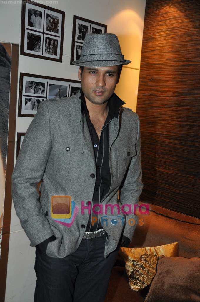 Rohit Roy at Mittal Vs Mittal film music launch in Cest la Vie on 26th Feb 2010 
