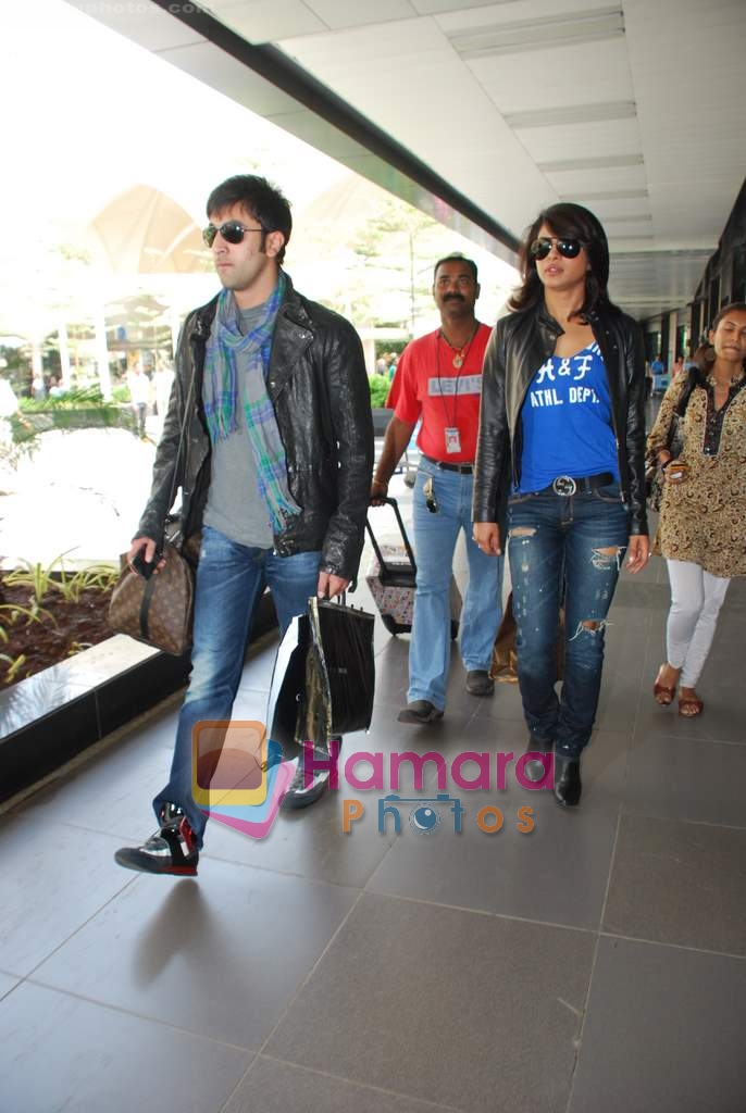 Ranbir Kapoor, Priyanka Chopra spotted at Mumbai airport back from New York on 6th March 2010 