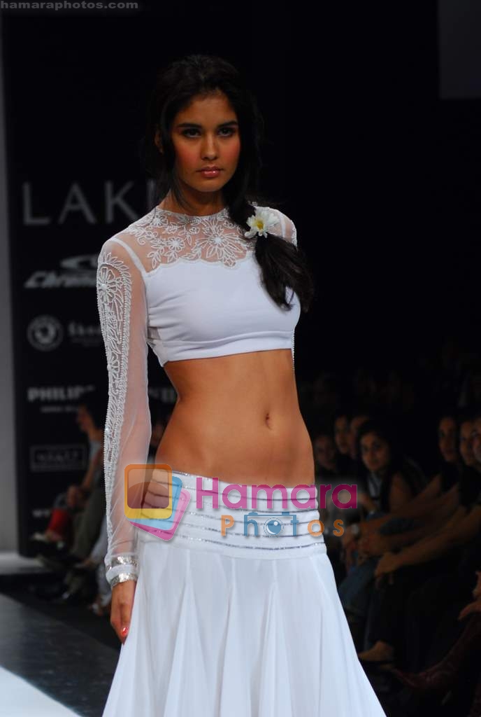 Model walks the ramp for Anita Dongre Show at LIFW 2010 Day 5 in Grand Hyatt, Mumbai on 9th March 2010 