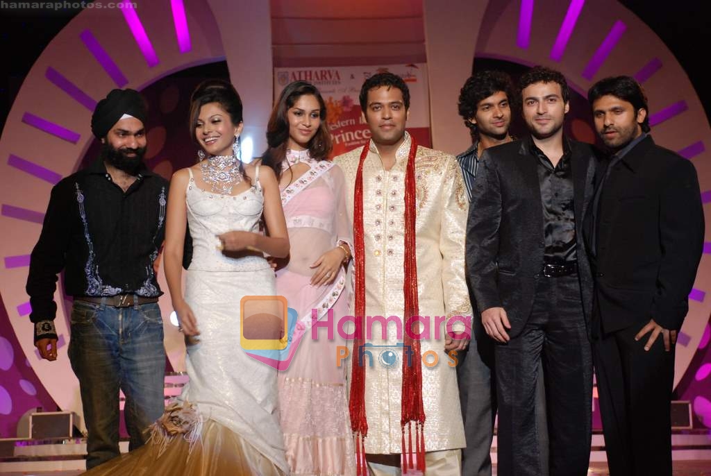 Mrinalini Sharma, Sammir Kocchar, Purab Kohli, Amruta Patki, Ayaz Khan, Shawn Arrhana at Western India Princess grand finale in Mumbai on 9th March 2010 