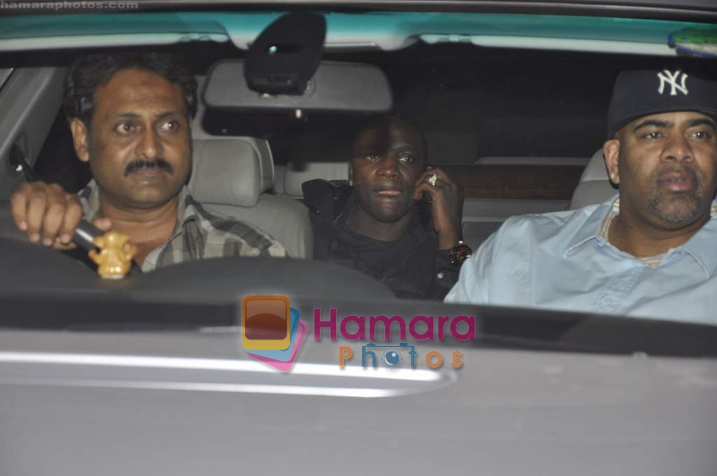 Akon at SRK's bash for Akon in Mannat on 9th March 2010 