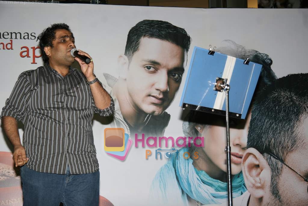 Kunal Ganjawala at Tum Miloh Toh sahi film music launch in Inorbit Mall, Malad on 9th March 2010 