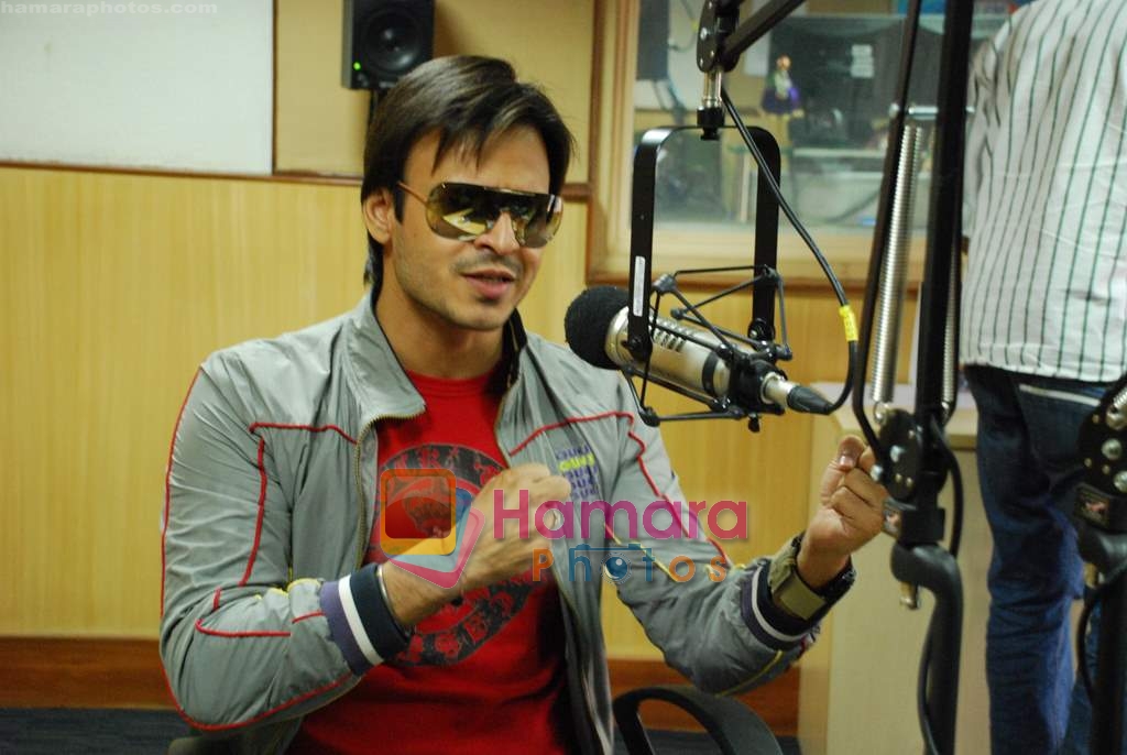 Vivek Oberoi promotes Price at Radiocity with RJ Archana in Bandra, Mumbai on 19th March 2010 