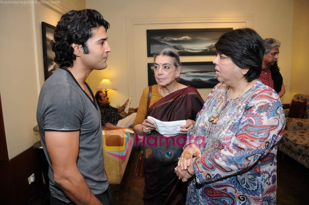 Rajeev Khandelwal at Gallerie Angel Arts exhibition in J W Marriott on 26th March 2010 