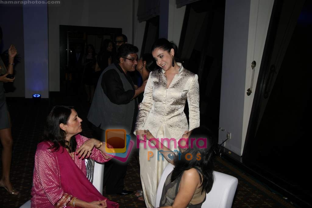 Simone Singh at Grey Goose Vodka bash in Trident on 27th March 2010 