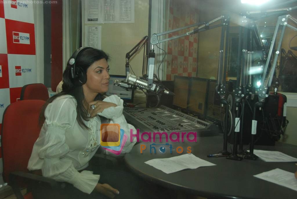 Sushmita Sen at Big FM to promote Miss Universe India pageant on 7th April 2010 