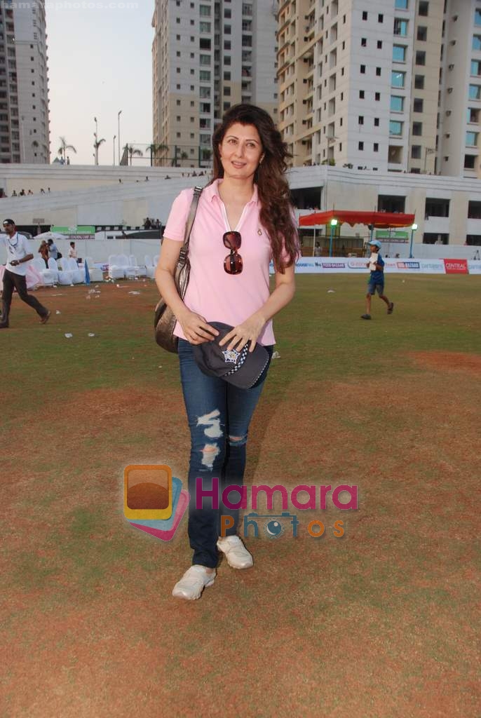 Sangeeta Bijlani at Housefull cricket match in Goregaon on 1st May 2010 