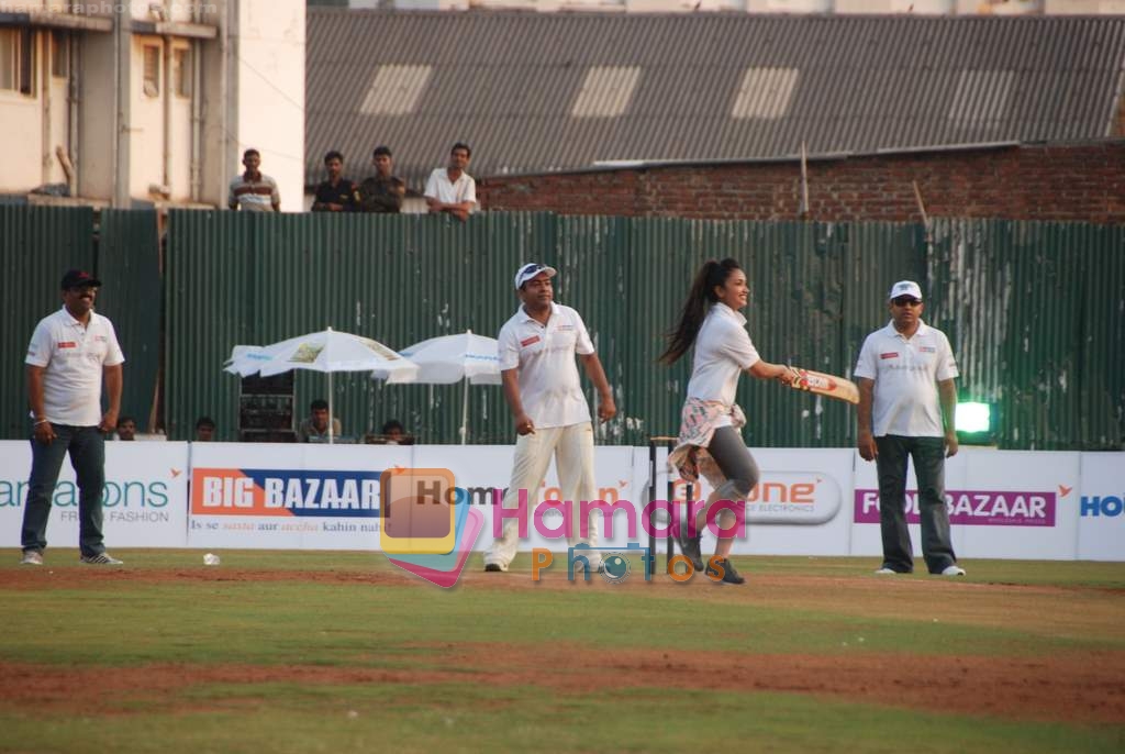 Jiah Khan at Housefull cricket match in Goregaon on 1st May 2010 