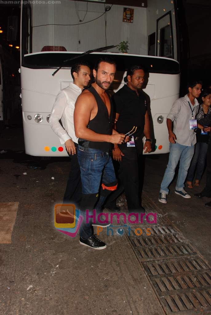 Saif Ali Khan at I am She finals red carpet in NCPA on 28th May 2010 