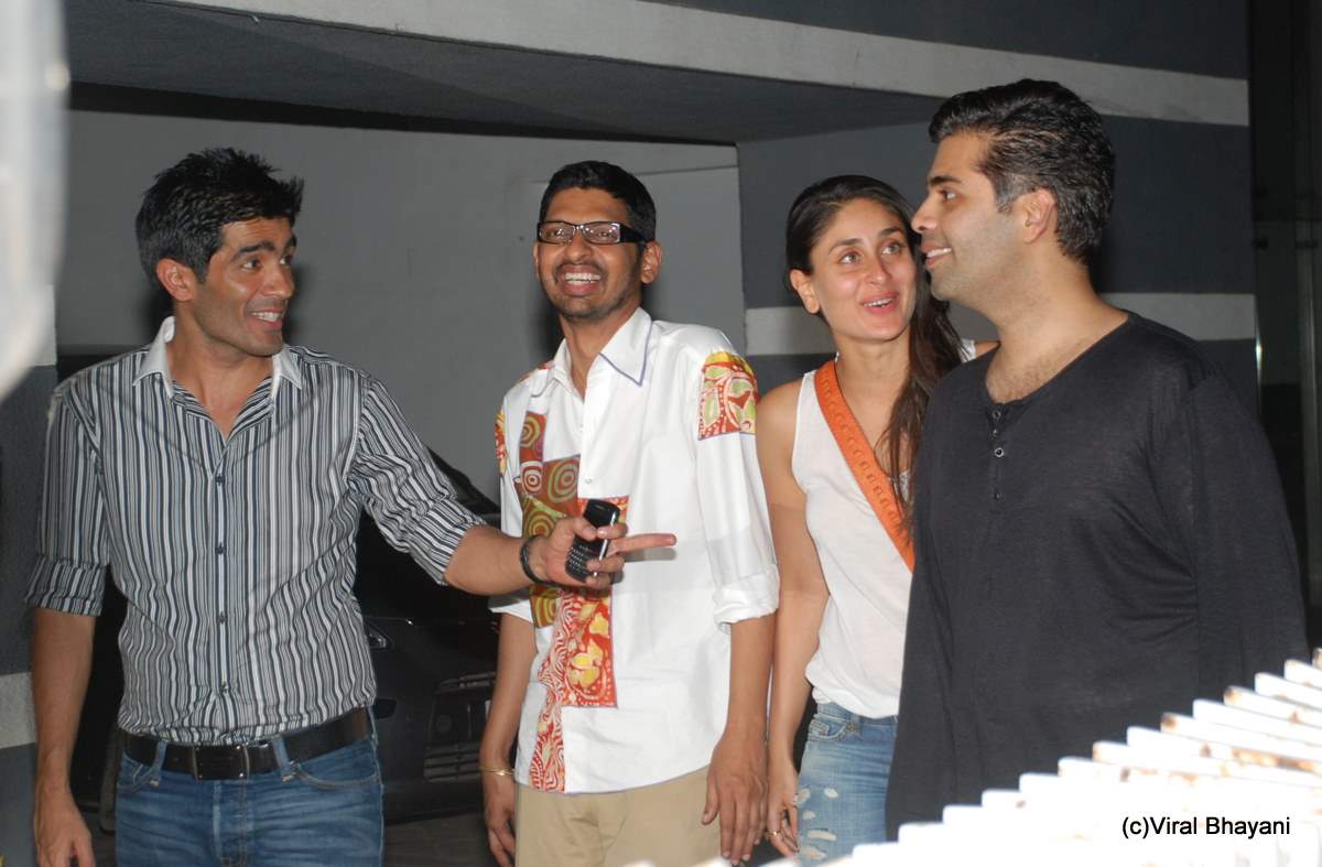manish malhotra, niranjan, kareena and karan johar at Karan Johar's birthday bash in Juhu on 29th May 2010