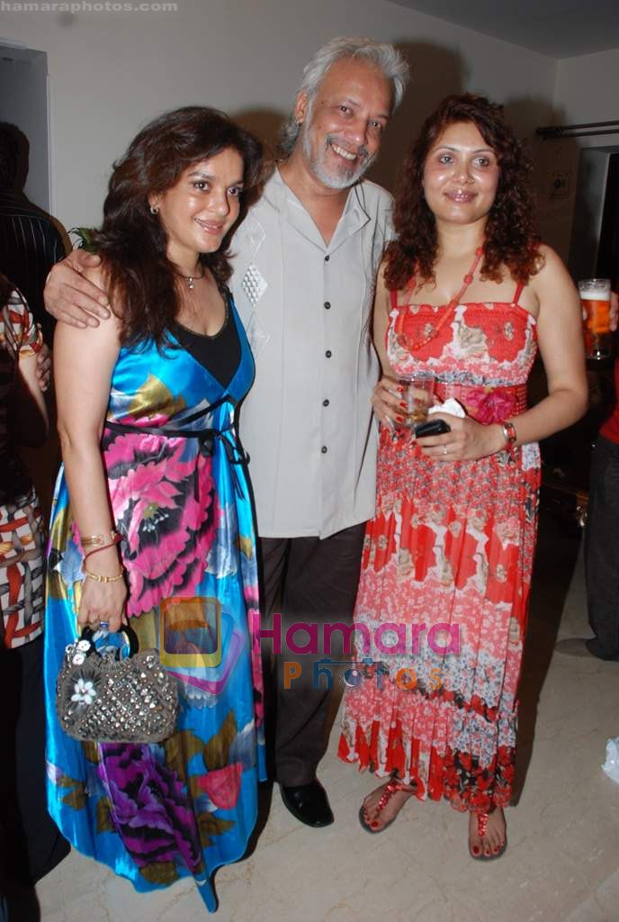 at Satish and Tanaaz Reddy's party in Andheri on 29th May 2010 