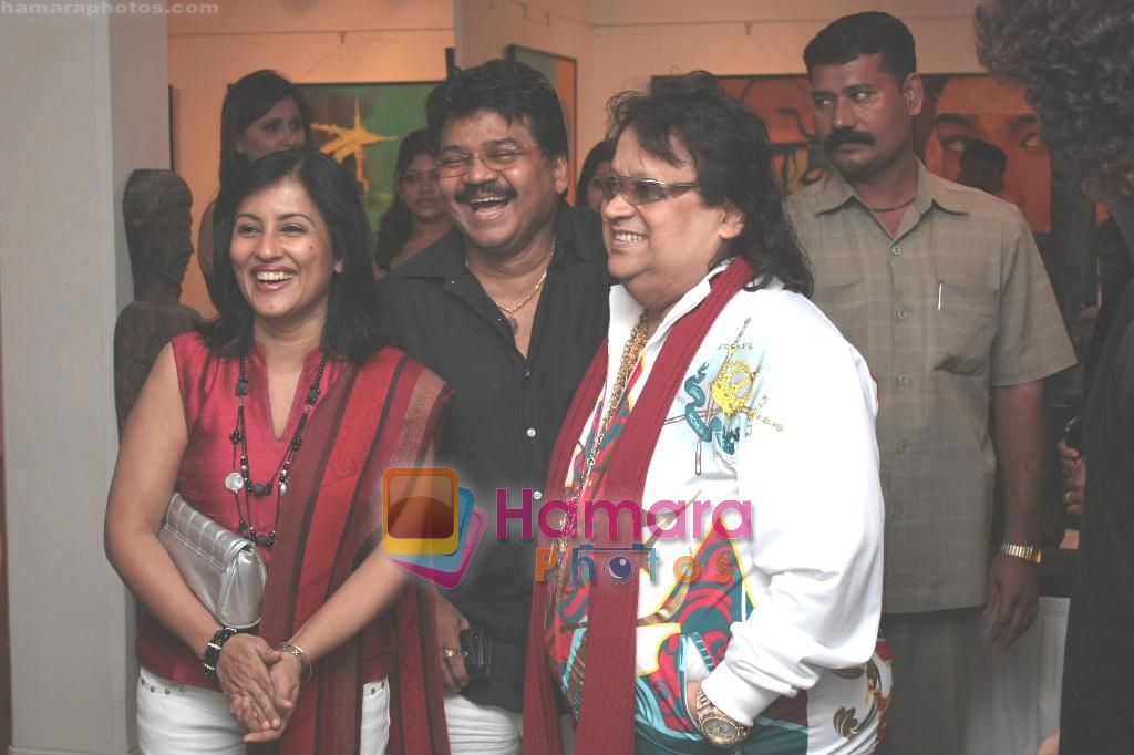 Madhushree,robby Badal, Bappi Lahiri at the launch of Ketik Zaveri's art exhibition on 31st May 2010
