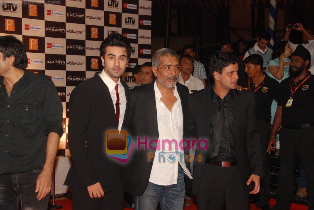 Ranbir Kapoor, Prakash Jha, Manoj Bajpai at Raajneeti Premiere in Big Cinemas, Wadala, Mumbai on 3rd June 2010 