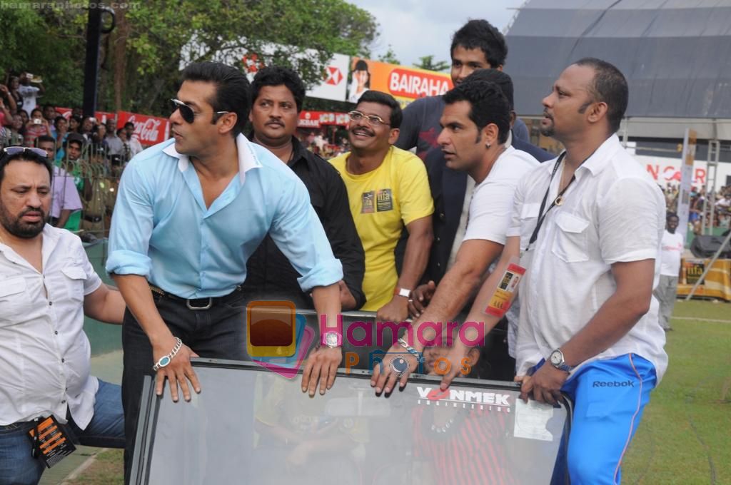 Salman Khan at IIFA Foundation Celebrity Cricket Match in Colombo on 4th June 2010