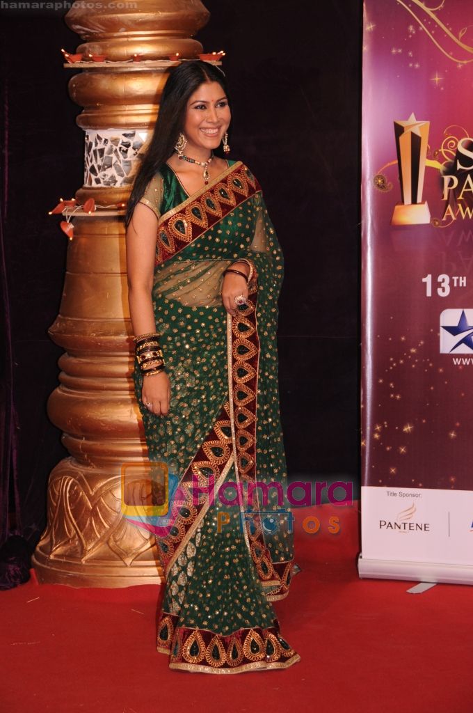 Sakshi Tanwar at Star Parivaar Awards 2010 red carpet on 3rd June 2010