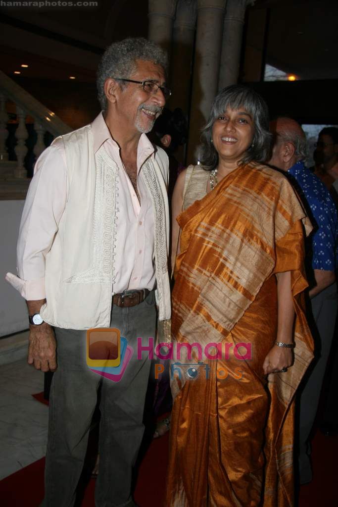 Naseruddin Shah at Complicate's A Disappearing Number play in NCPA on 8th Aug 2010 