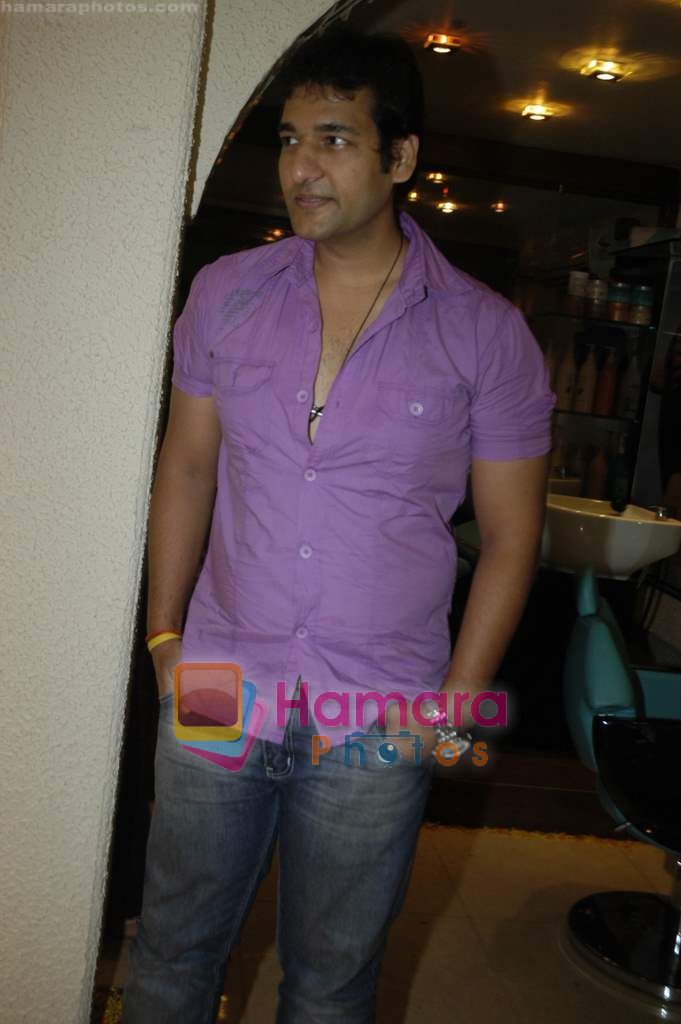 at Essence Salon spa launch in Lokandwala on 25th Aug 2010 