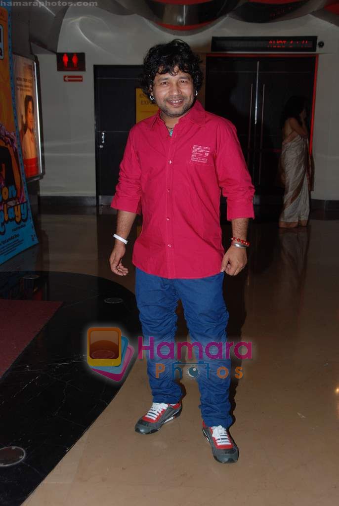 Kailash Kher at Antardwand premiere in PVR on 26th Aug 2010 